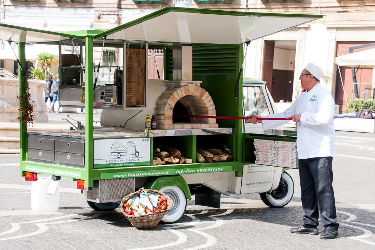 Ape verde pistacchio pizzeria siciliana a Catania, la pizzeria street food per eventi